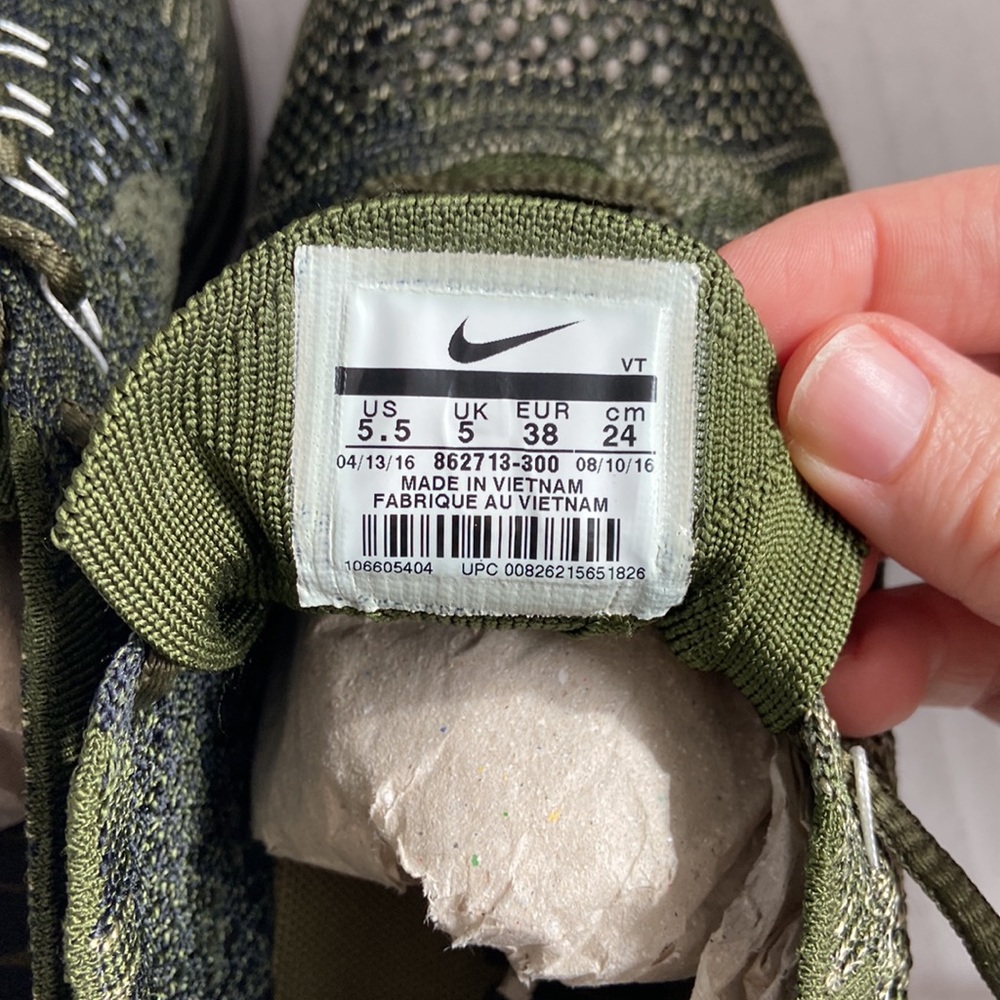*SOLD* Nike Flyknit Racer Rough Green - Picture 5 of 5